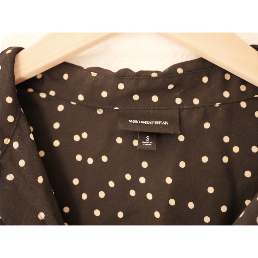 Who What Wear polka dot blouse - Picture 2 of 3